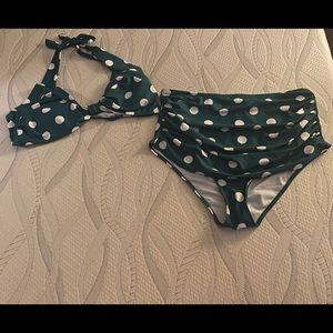 *SOLD* Green Retro Style Bikini